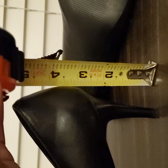 Nine west heels - Picture 9 of 9